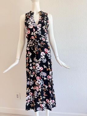 By Timo Black Floral V-Neck Maxi Dress with Tie Waist